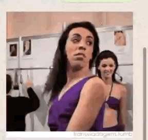28CF7B3E-4598-4E48-B355-B44B2A9334A6.gif